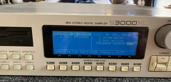 Akai S3000XL Rack Sampler