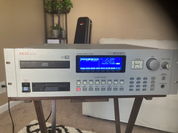 Akai Rack Unit Akai CD3000i Rack Sampler – SamplerZone.com